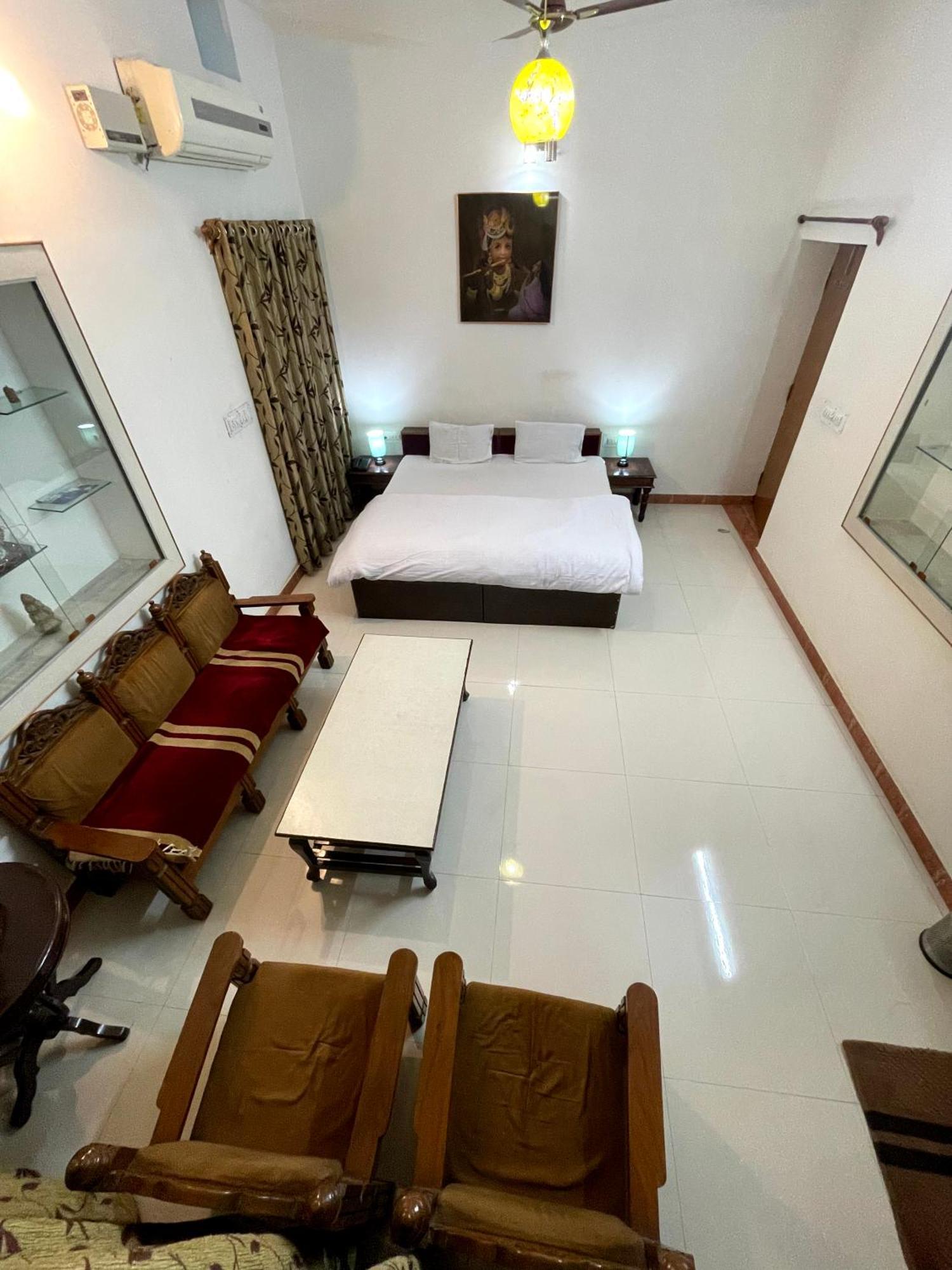 Poonam Palace Near By Airport Jodhpur  Exterior photo