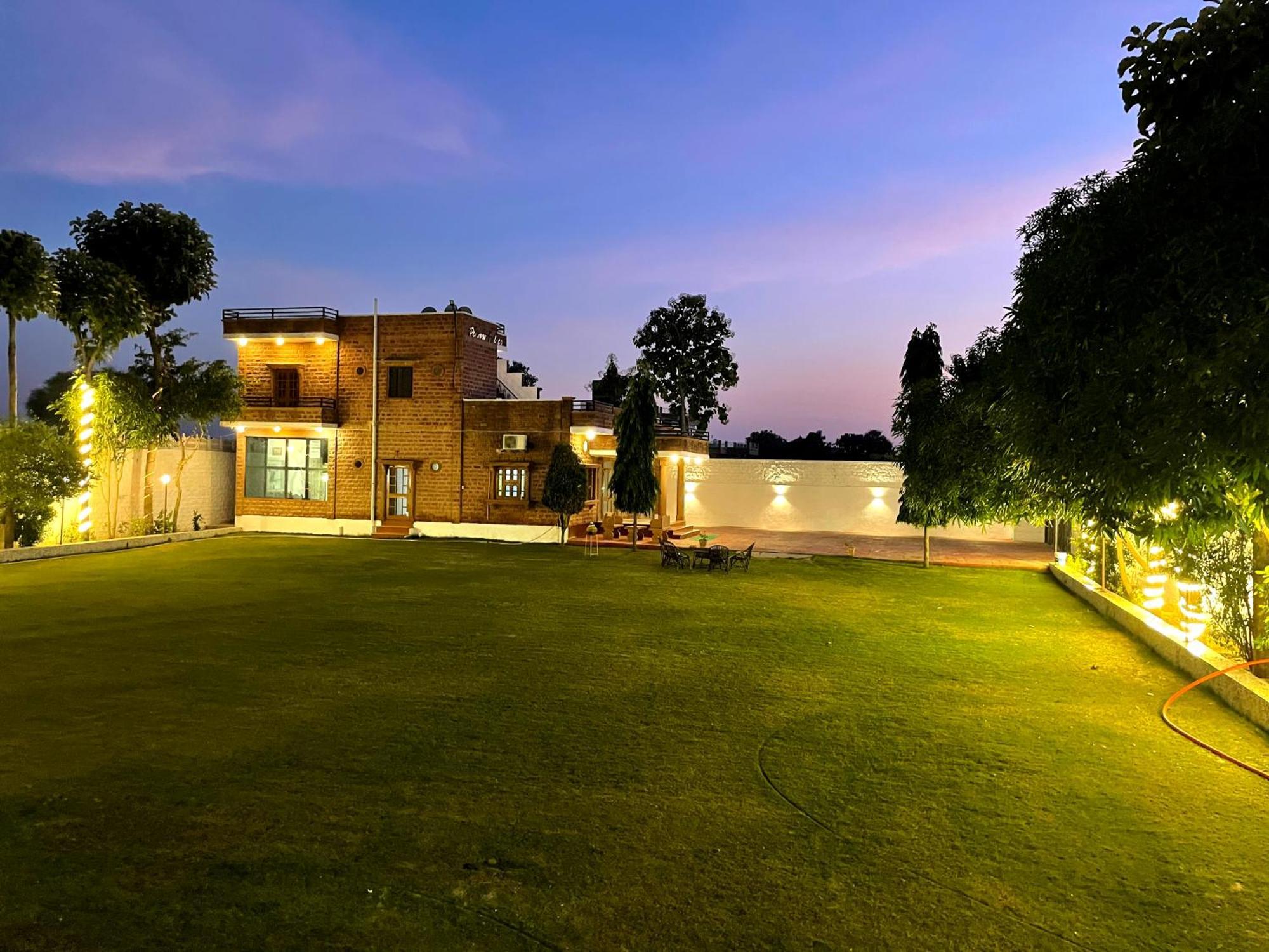 Poonam Palace Near By Airport Jodhpur  Exterior photo